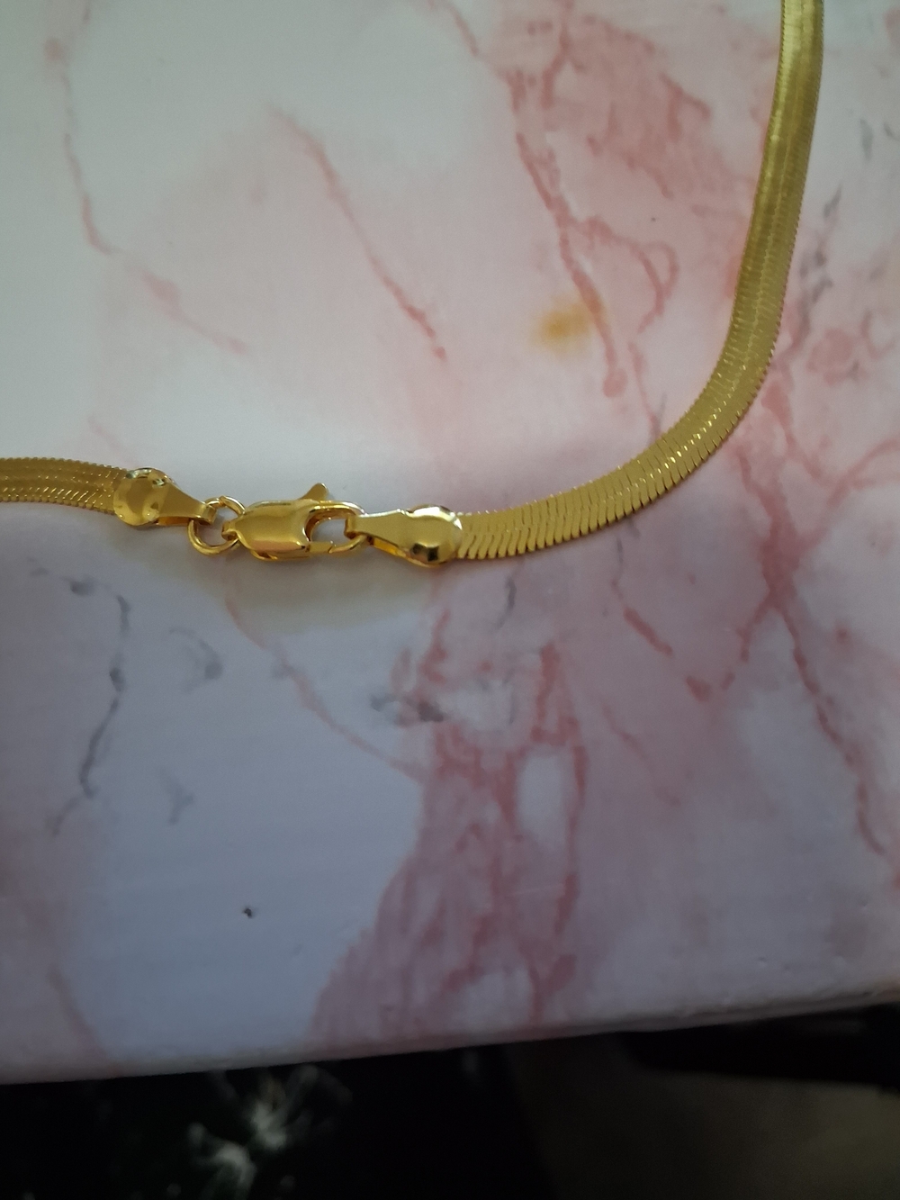 Source Unknown Gold Tone Herringbone Necklace and Bracelet Set - Picture 4 of 4